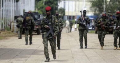 Des coups de feu auraient éclaté à Conakry ; la junte militaire guinéenne qualifie ces informations de « fabriquées »